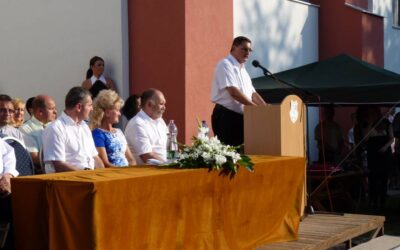 ÁTADTÁK A ZRINYI ISKOLA FELÚJÍTOTT ÉPÜLETEIT