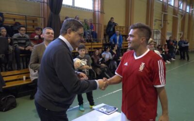 JÓTÉKONYSÁGI FOCITORNA