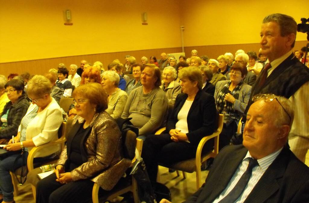 KÖLTÉSZET NAPJA