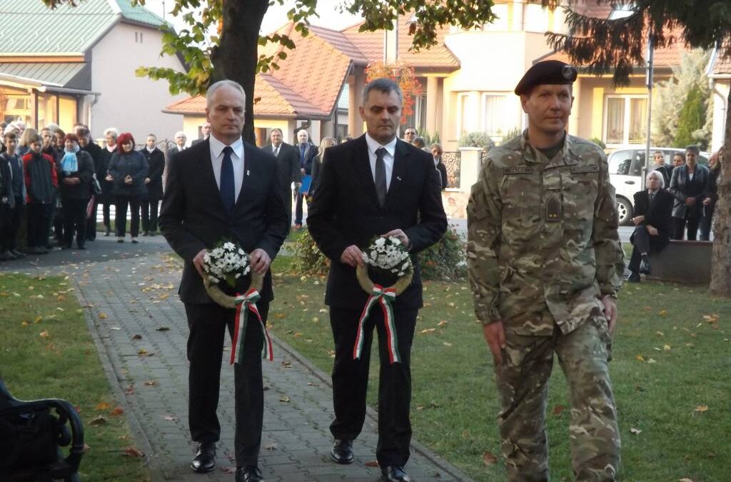 KOSZORÚZÁS NEMZETI ÜNNEP ALKALMÁBÓL