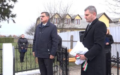 A FELÚJÍTOTT I. VILÁGHÁBORÚS EMLÉKMŰ AVATÁSA