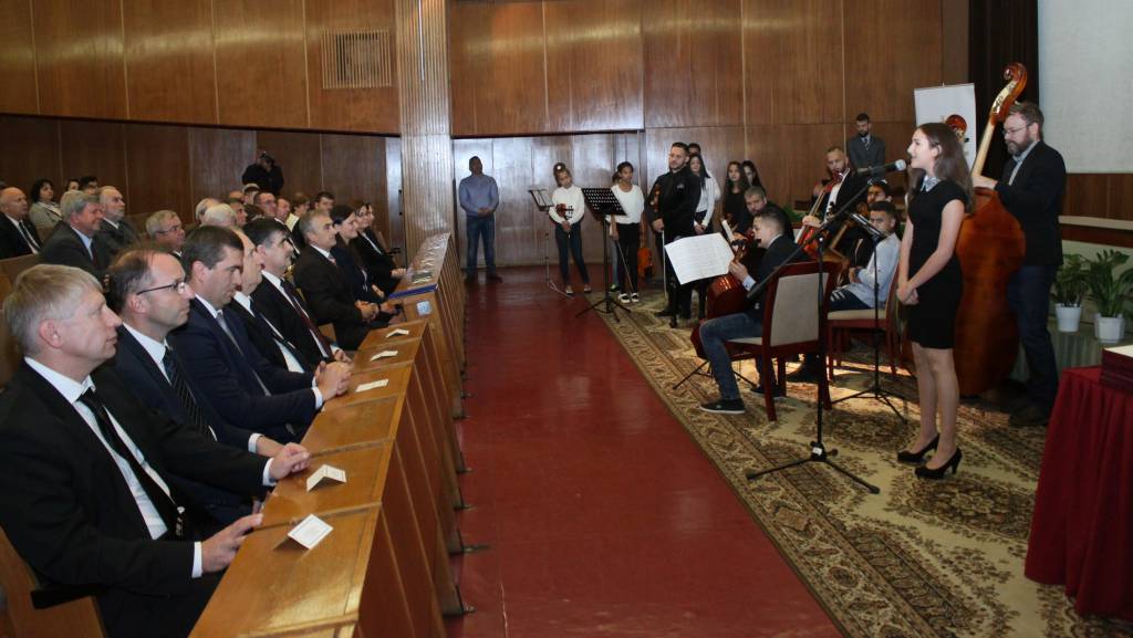 Miniszteri elismerő oklevél a közmunka programért