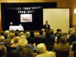 EMLÉKÜLÉS – TANÁCSKOZÁS