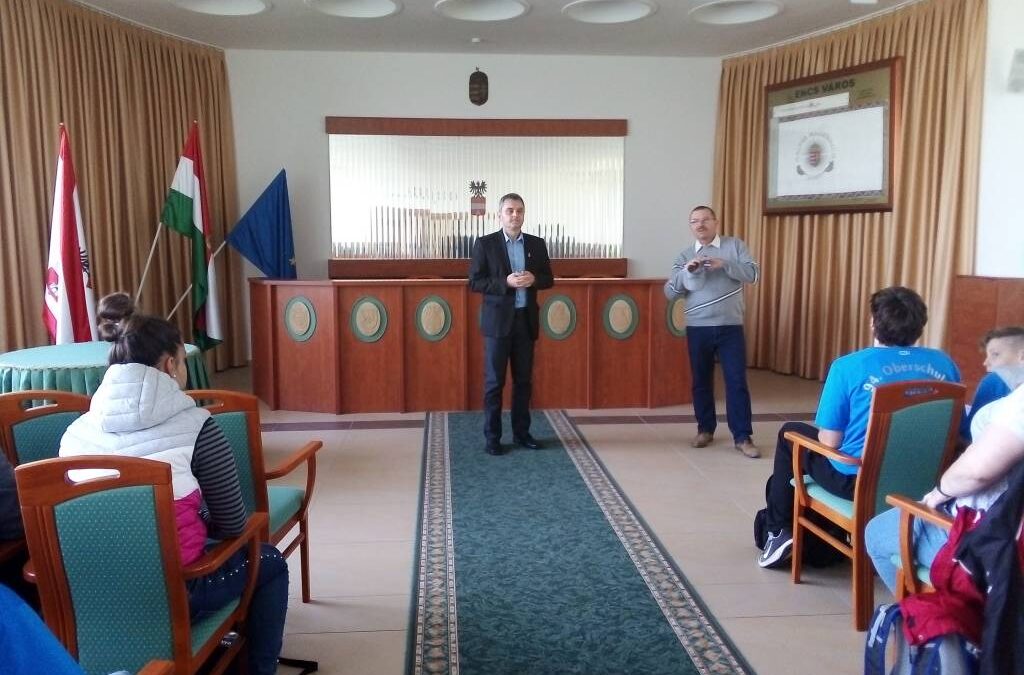 TESTVÉRISKOLÁK ENCSEN