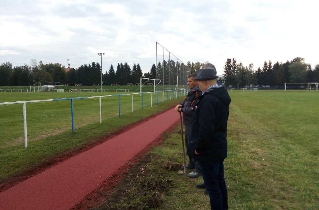 RÖVIDESEN ELKÉSZÜL A FUTÓPÁLYA
