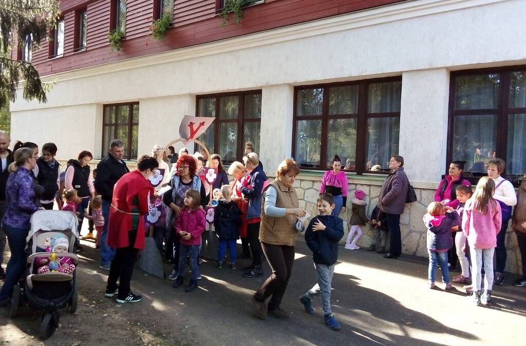 SZÜLINAPOS VÁRNAP AZ OVIBAN