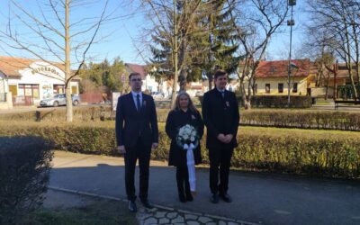 KOSZORÚZÁS NEMZETI ÜNNEPEN