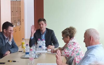 RENDKÍVÜLI ÜLÉST TARTOTT A KÉPVISELŐ-TESTÜLET