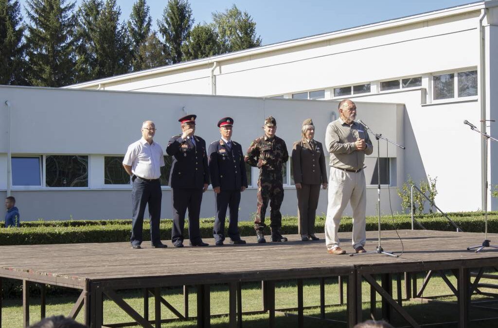 MISSION TOBORZÓNAP ENCSEN