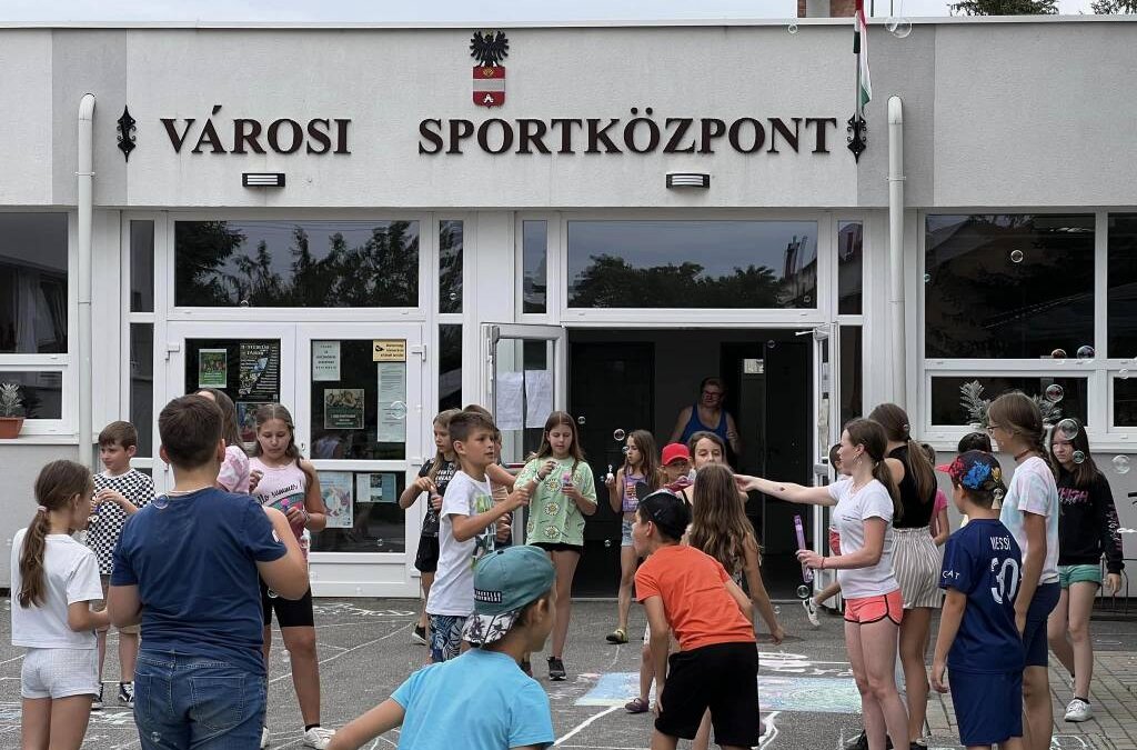 NYÁRI TÁBOR A SPORTKÖZPONTBAN