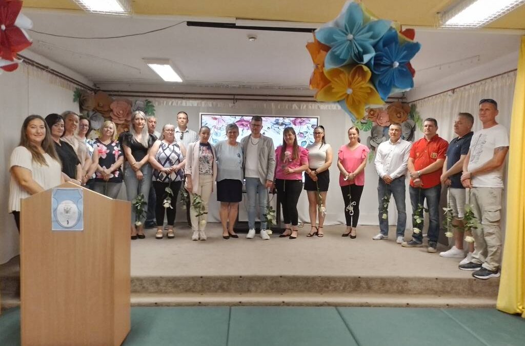 PEDAGÓGUSNAP A CSODA-VÁRBAN